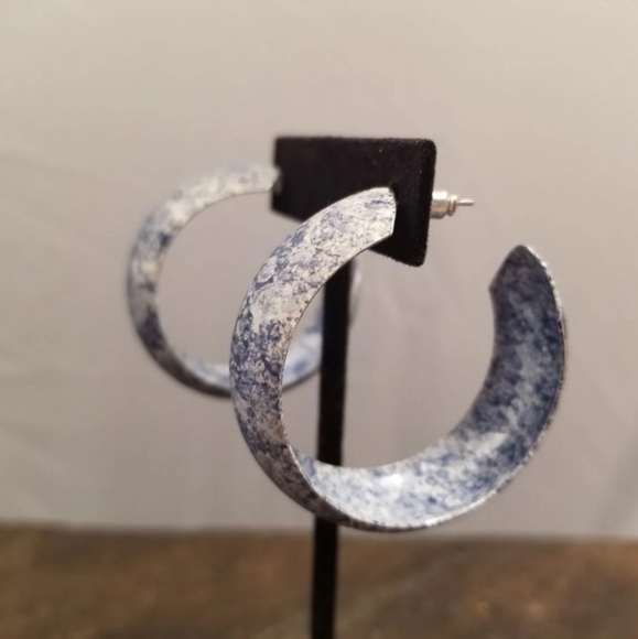 BLUE HOOP EARRINGS - Picture 2 of 5